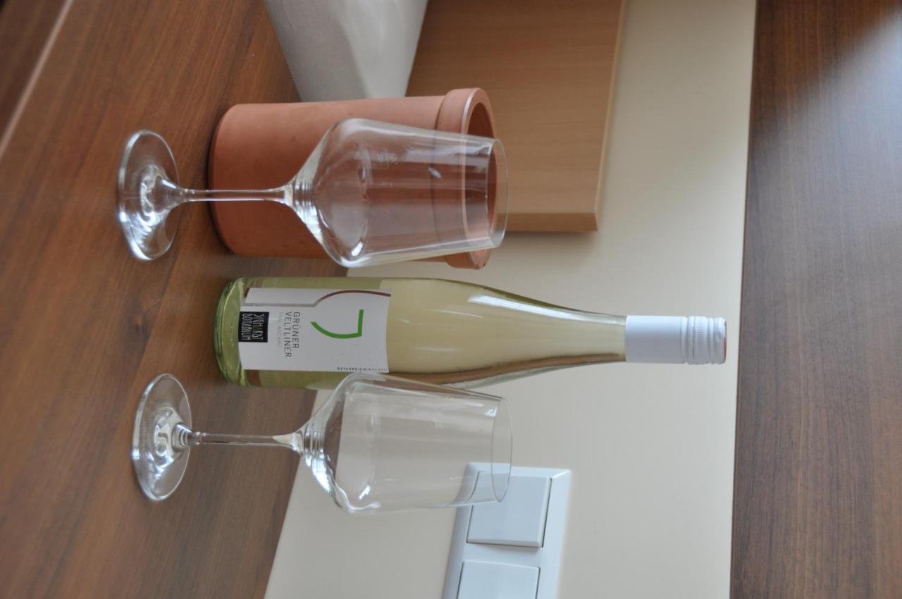 Wirtshaus Gruber Weitenegg Emmersdorf an der Donau Luaran gambar
